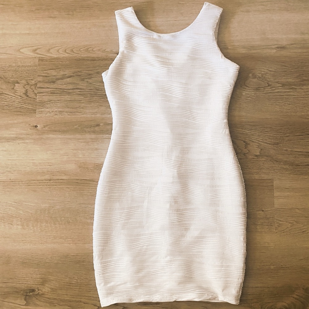 Gorgeous B. darlin sheath dress